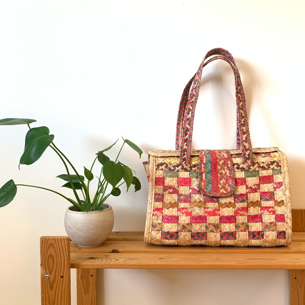 SOLD :-) // Island straw tote 🌺